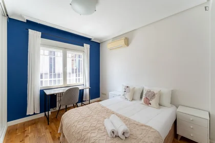 Habitación privada en Paseo de San Francisco de Sales, imagen 1 de 24