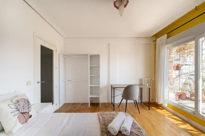 Habitación privada en Paseo de San Francisco de Sales, imagen 9 de 32