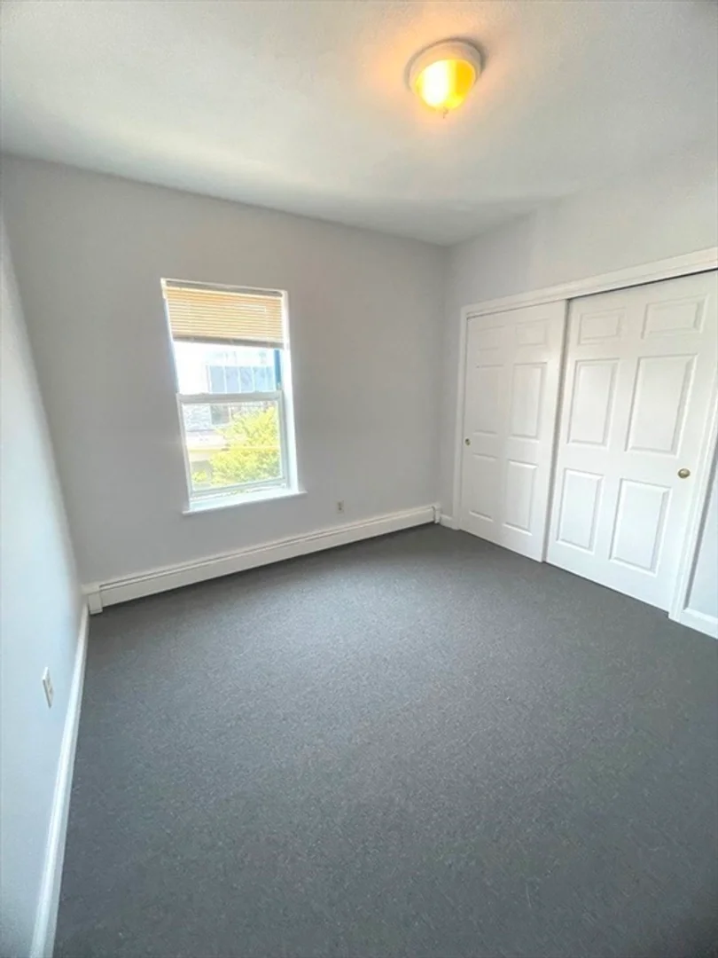 122, Berkshire St., Unit 6(3A), East Cambridge, Cambridge, MA, 02141
