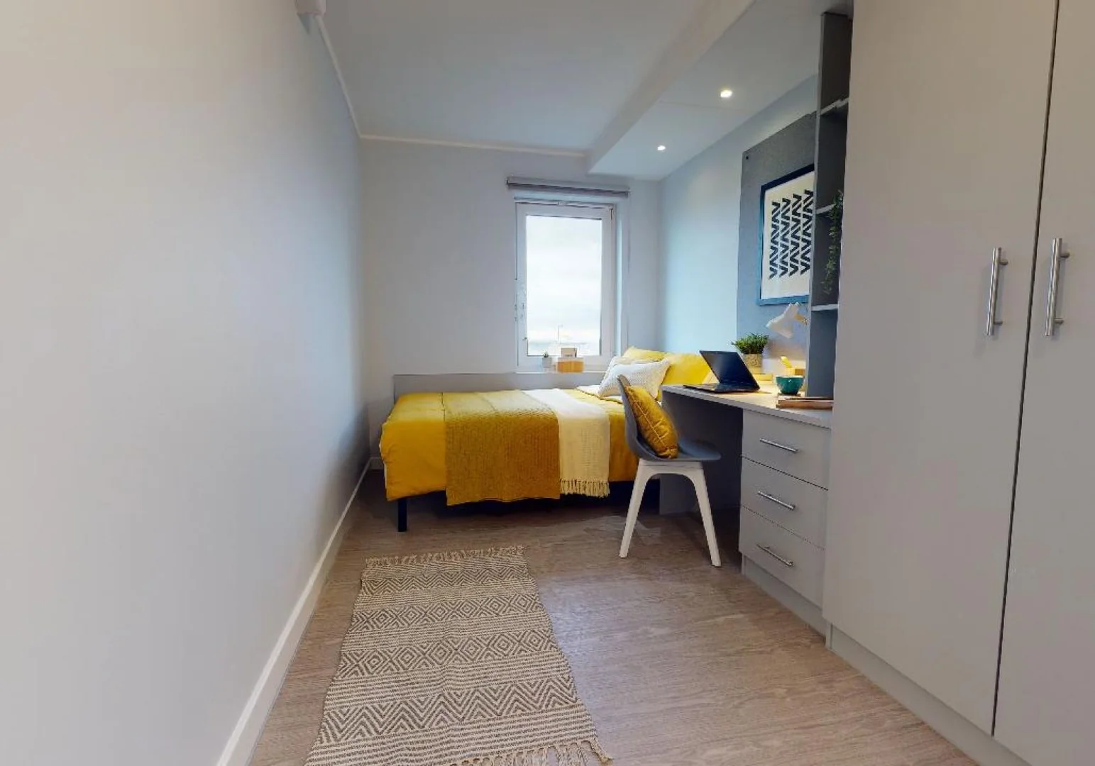 Comfortable and spacious student room in