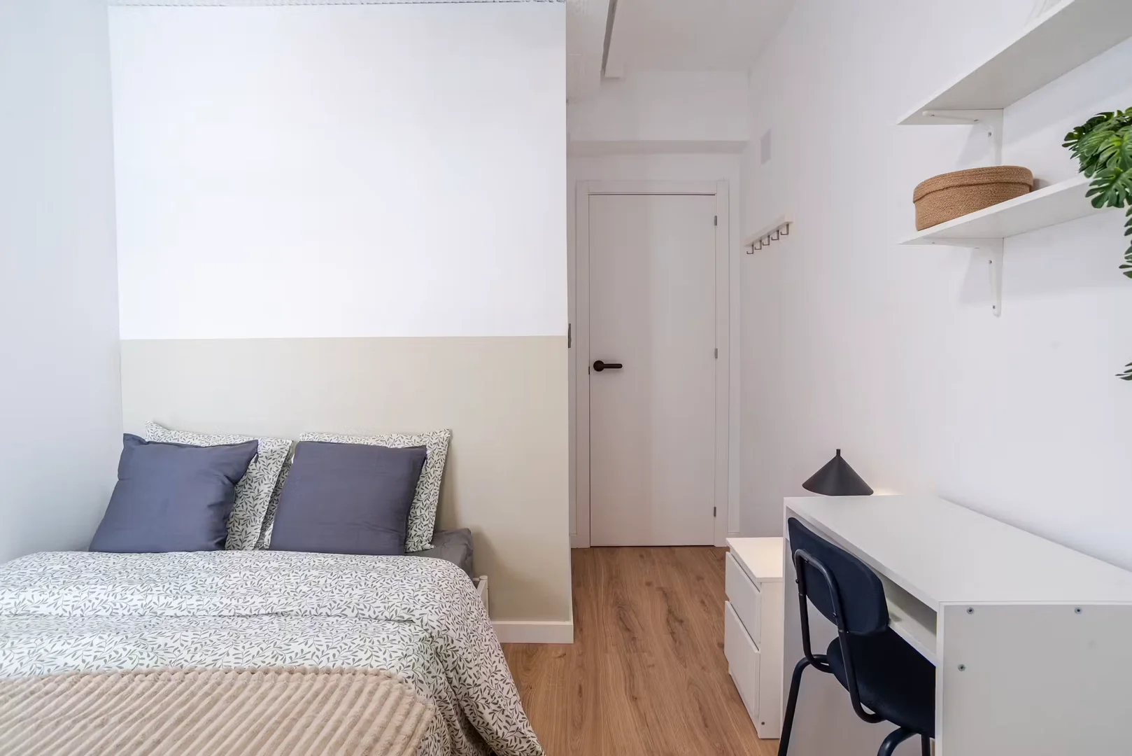 Quarto amigo do estudante em  com comodidades modernas