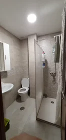 Quarto privado em Calle Pedro Antonio de Alarcón, Figares, imagem 2 de 10