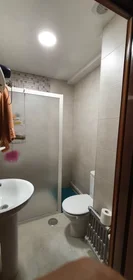 Quarto privado em Calle Pedro Antonio de Alarcón, Figares, imagem 10 de 10