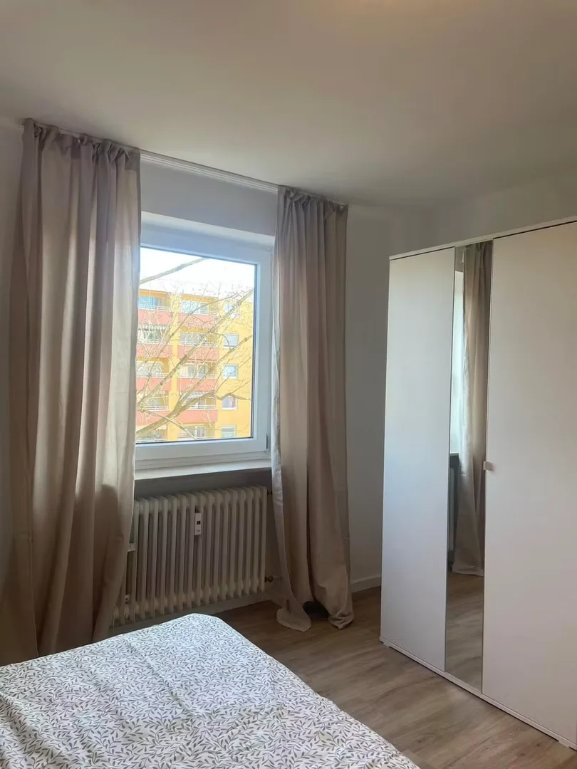 Quarto amigo do estudante em com comodidades modernas
