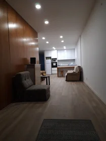 Habitación privada en Rua Dom Pedro V, imagen 15 de 21