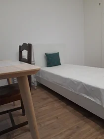 Habitación privada en Rua Dom Pedro V, imagen 3 de 21