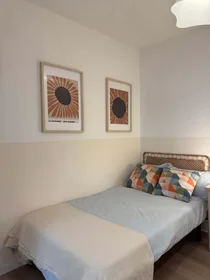 Private room at P.º de la Castellana, 173, Tetuán, 28046 Madrid, Spain, image 1 of 10