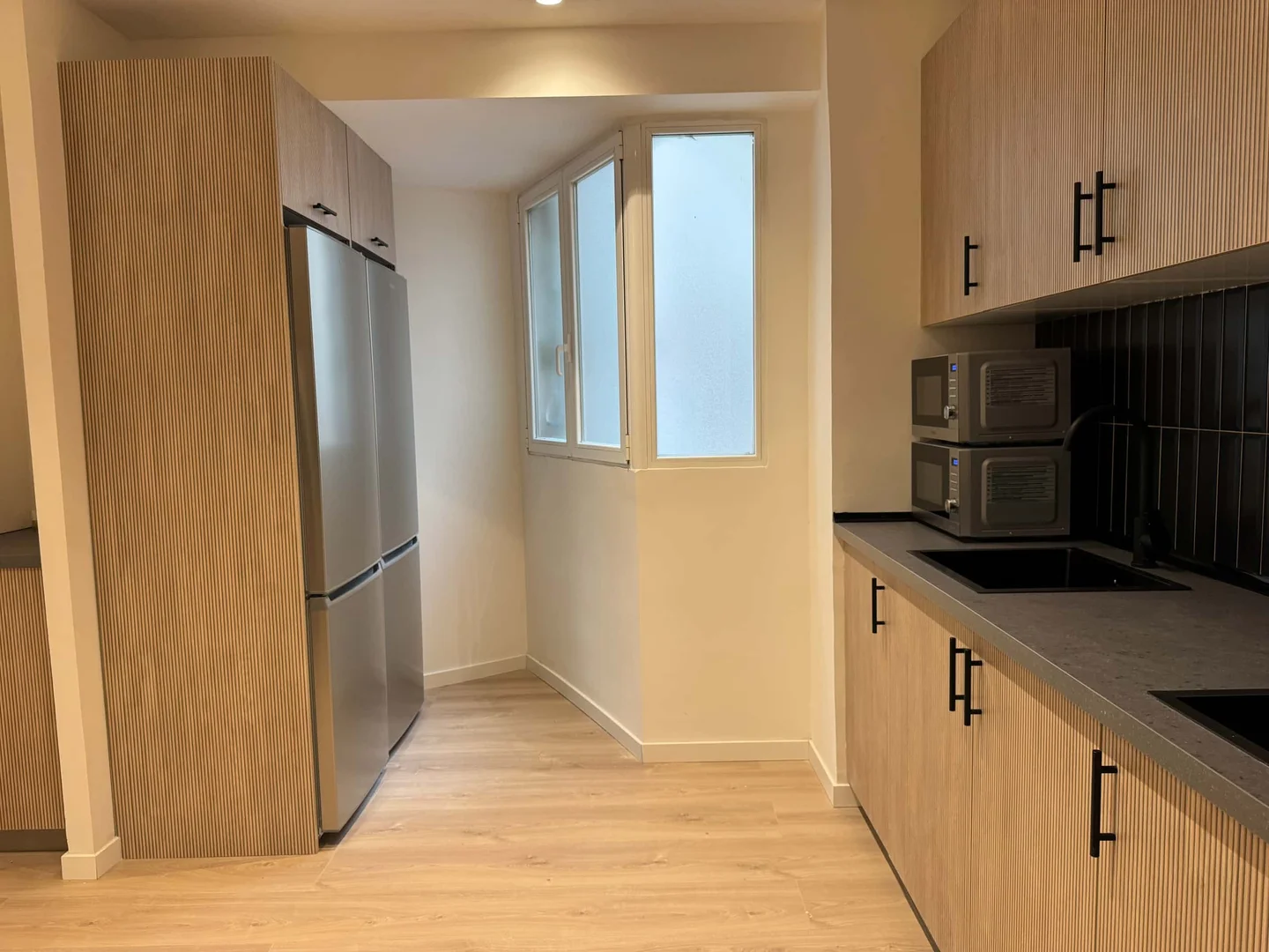Room for rent in student apartment in , fully furnished