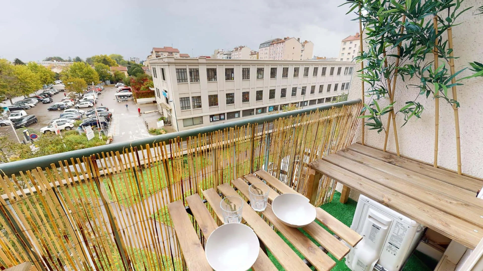 Cozy room for students available in
