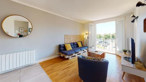 Private room at 90 Rue Greuze, 69100 Villeurbanne, France, image 8 of 13