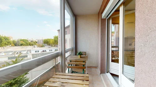 Private room at 11 Rue Lafontaine, 69100 Villeurbanne, France, image 10 of 16