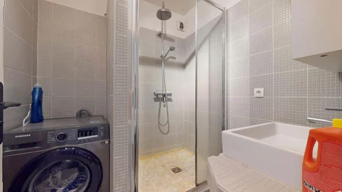Habitación privada en 5 Rue des Blés d'Or, 78180 Montigny-le-Bretonneux, France, imagen 20 de 24
