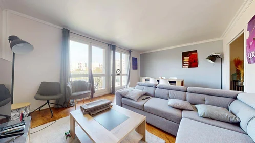 Habitación privada en 5 Rue des Blés d'Or, 78180 Montigny-le-Bretonneux, France, imagen 8 de 24