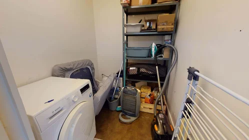 Quarto privado em 2 Rue Victor Hugo, 63000 Clermont-Ferrand, France, imagem 5 de 13