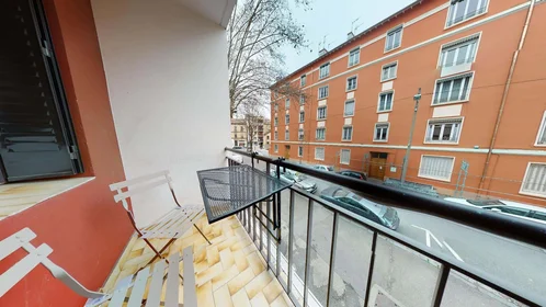 Private room at 33 Cr Dr Jean Damidot, 69100 Villeurbanne, France, image 8 of 13