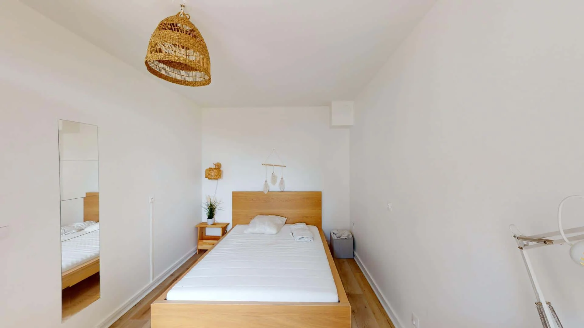 Helles und luftiges Studentenzimmer mit einfachem Zugang zur Universität in 