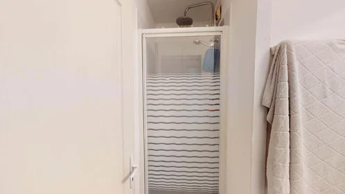Privatzimmer in der 6 All. de la Colline, 38100 Grenoble, France, bild 18 von 18