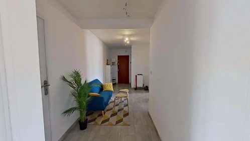 Özel oda konumu 55 Rue Berthelot, 76600 Le Havre, France, 10 15 görüntüsü