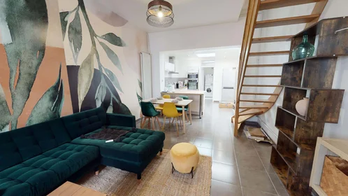 Habitación privada en 7 Rue d'Austerlitz, 59100 Roubaix, France, imagen 3 de 18