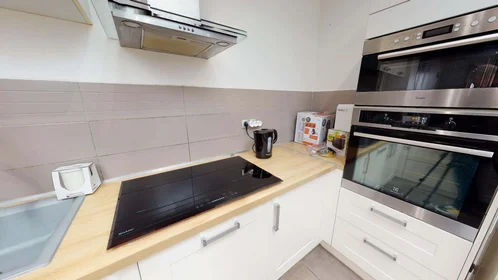 Habitación privada en 7 Rue d'Austerlitz, 59100 Roubaix, France, imagen 6 de 18