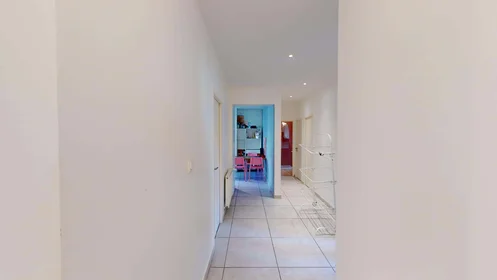 Habitación privada en 33 Rue Auguste Kervern, 29200 Brest, France, imagen 20 de 23