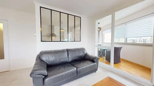 Habitación privada en 8 Av. Salvador Allende, 69100 Villeurbanne, France, imagen 15 de 20