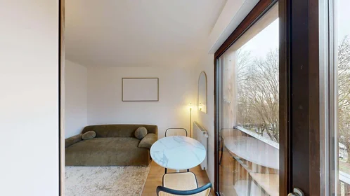 Stanza privata in 84 Rue Bizet, 94800 Villejuif, France, immagine 7 di 23