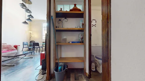 Özel oda konumu 17 Rue de La Campane, 84000 Avignon, France, 2 15 görüntüsü