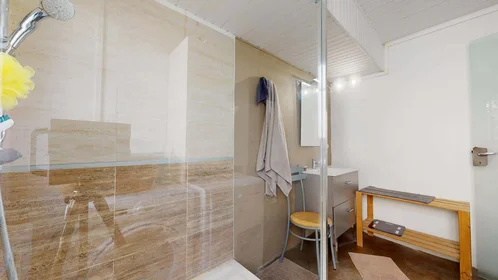 Özel oda konumu 17 Rue de La Campane, 84000 Avignon, France, 11 15 görüntüsü