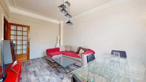 Özel oda konumu 17 Rue de La Campane, 84000 Avignon, France, 12 15 görüntüsü