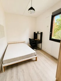 Habitación privada en Évry-courcouronnes, 91000, imagen 5 de 12