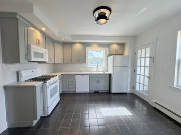 Appartamento intero in residence in 24, Shepard St., Unit 1, Brighton, Boston, MA, 02135, immagine 14 di 14