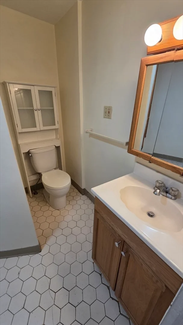 3, Holden Ct., Unit 2, North End, Boston, MA, 02109