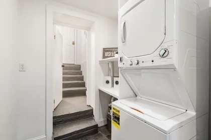 Appartamento intero in residence in 302, K St., Unit B, South Boston, Boston, MA, 02127, immagine 15 di 19