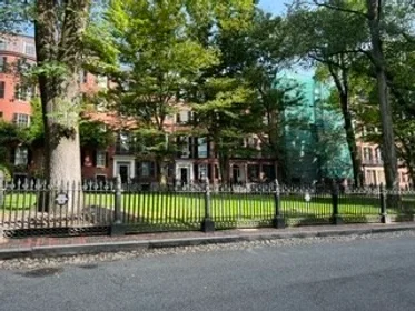 Kawalerka w rezydencji 16, Louisburg Sq., Unit B, Beacon Hill, Boston, MA, 02108, obraz 16 18