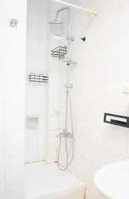 Stanza privata in Kuyubaşı Sokak, immagine 12 di 18