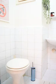 Chambre privée à Kuyubaşı Sokak, image 17 de 18