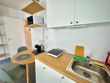 Apartamento inteiro em Rue Gaston Philippe, Saint-Denis, imagem 4 de 9