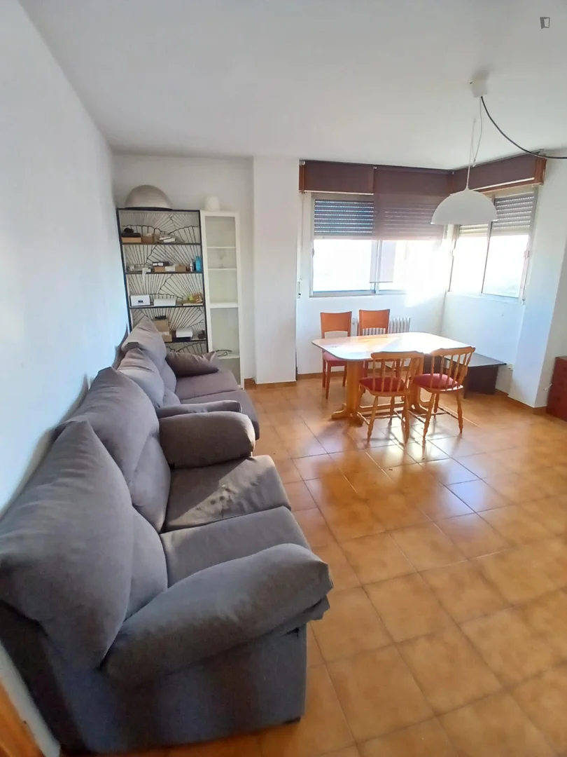  bölgesinde konforlu ve ferah öğrenci odası