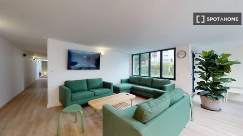 Stanza privata in b rue Pierre Honfroy, immagine 6 di 19