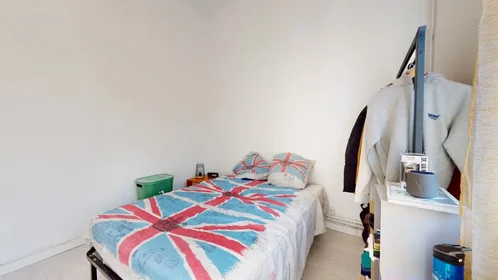 Private room at Boulevard de Colmar, , image 2 of 10