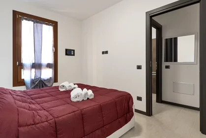 Entire apartment at Via Angelo Scarsellini, Sampierdarena, image 8 of 10