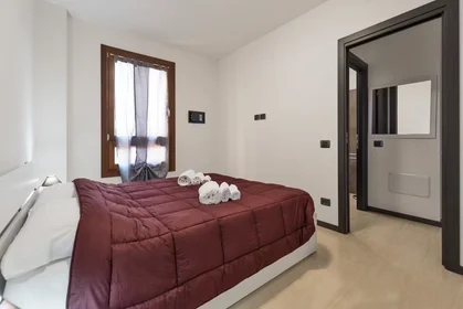 Entire apartment at Via Angelo Scarsellini, Sampierdarena, image 9 of 10
