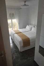 Całe miejsce Calle Isla de Mikonos 8, obraz 8 15