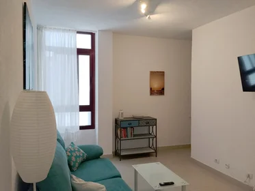 Appartamento intero in Calle Néstor de la Torre 28, immagine 2 di 23