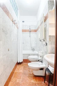 Logement entier à Viale Monza 49, image 10 de 18