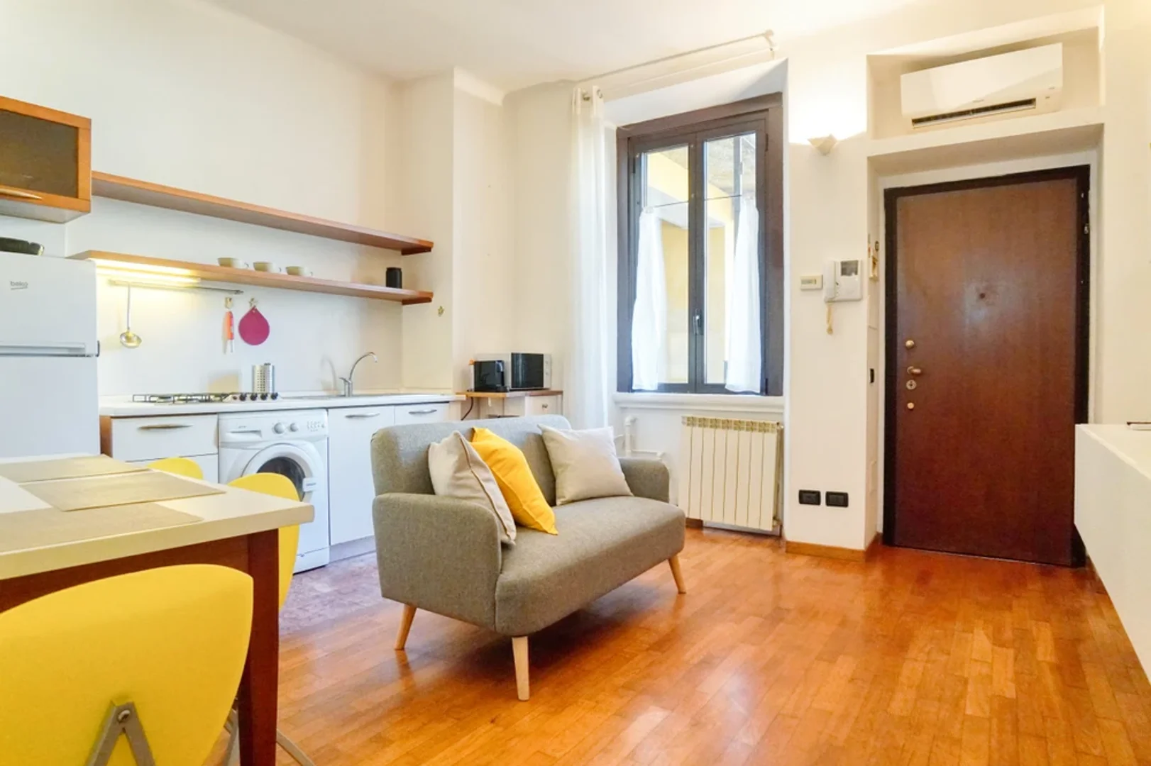 Viale Monza 49