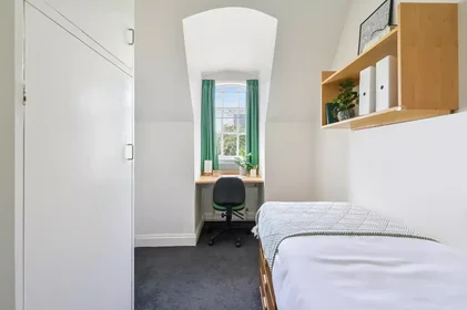 Quarto privado em Secker Street, imagem 1 de 10