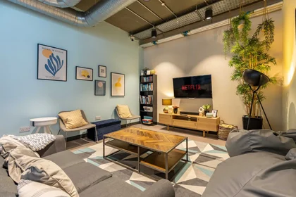 Estudio en Farranlea Road, imagen 33 de 49