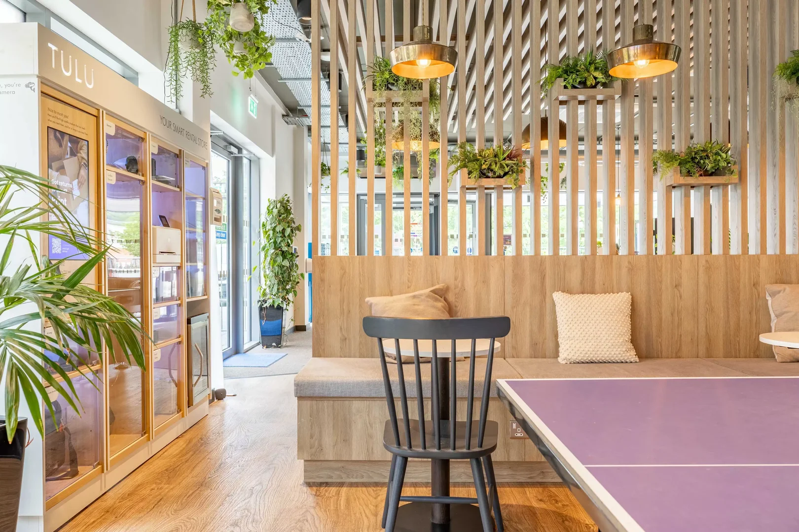 Cómodo estudio para vivir como estudiante en 